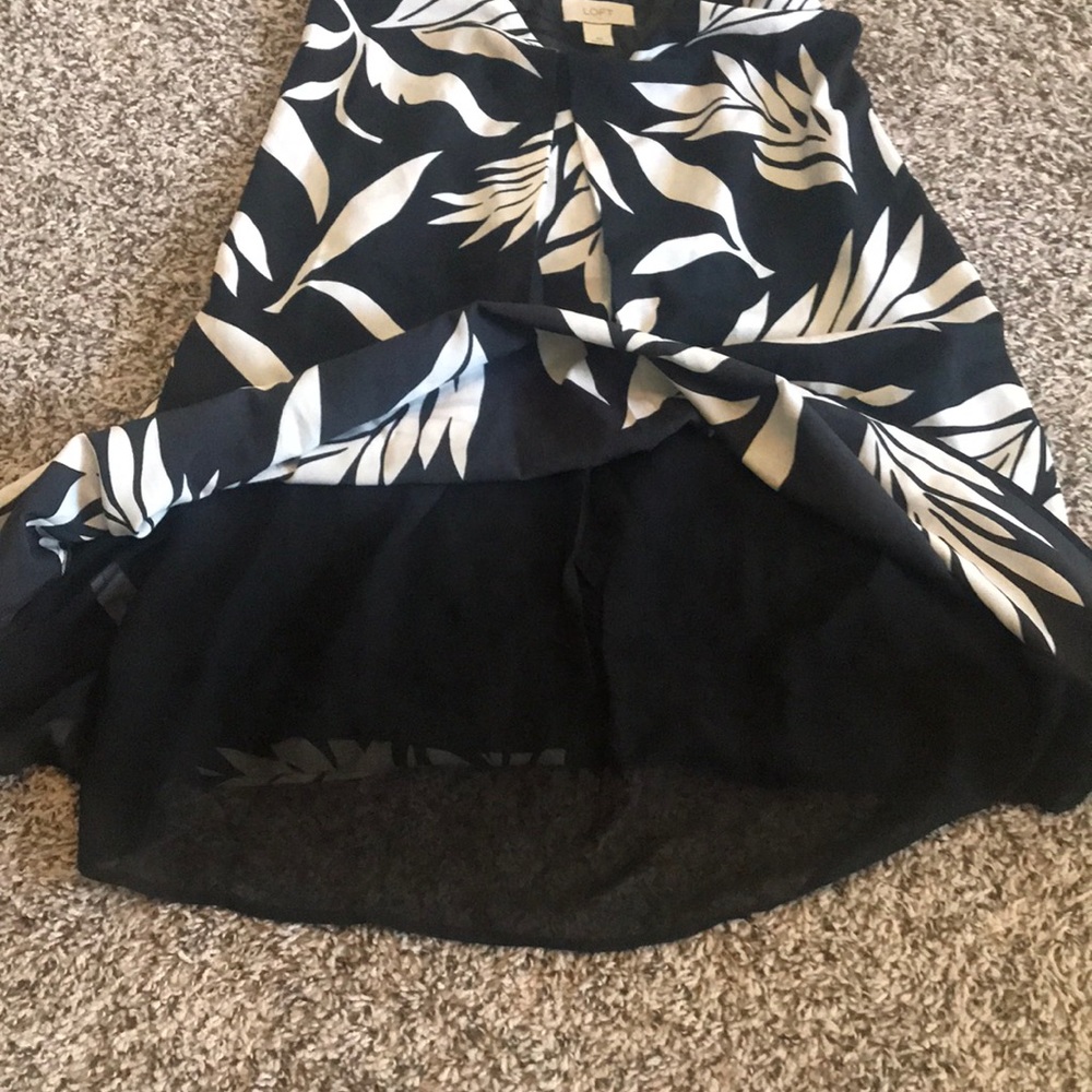 Ann Taylor - image 3